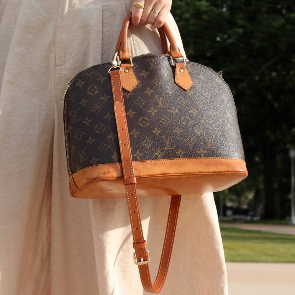 💎✨Authentic✨💎Louis Vuitton Alma Handbag Monogram Brown